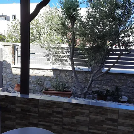 Hostel Nektaria