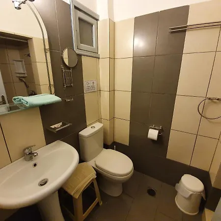 Nektaria Hostel *