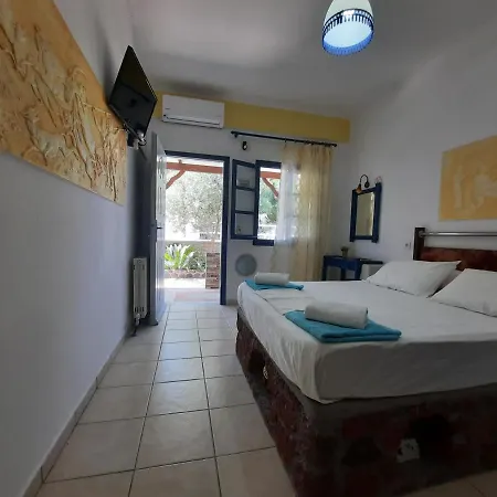 Nektaria Hostel