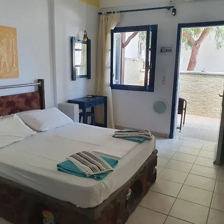 Hostel Nektaria *