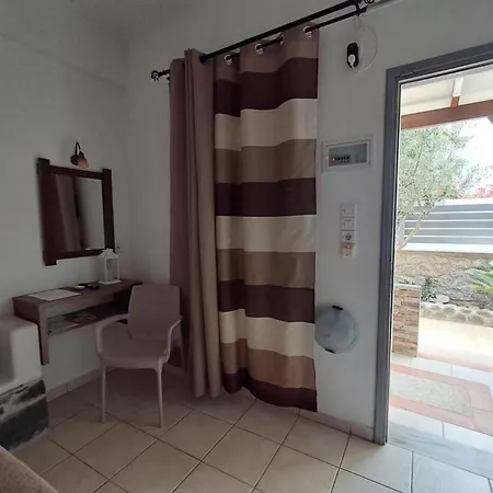 Hostel Nektaria *