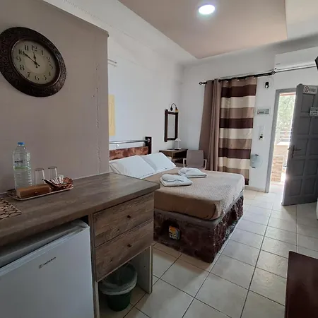 Hostel Nektaria *
