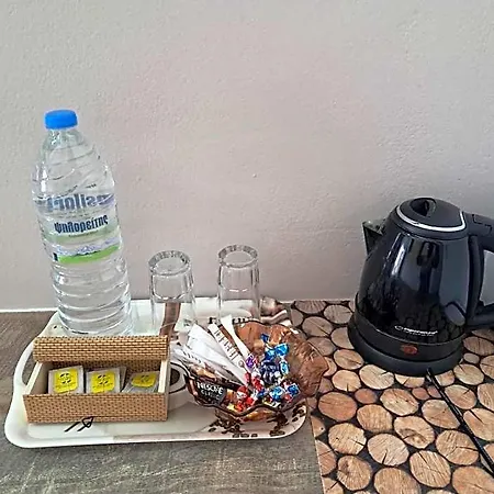 Nektaria Vandrarhem *