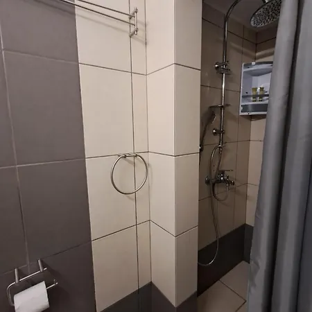 Nektaria Períssa